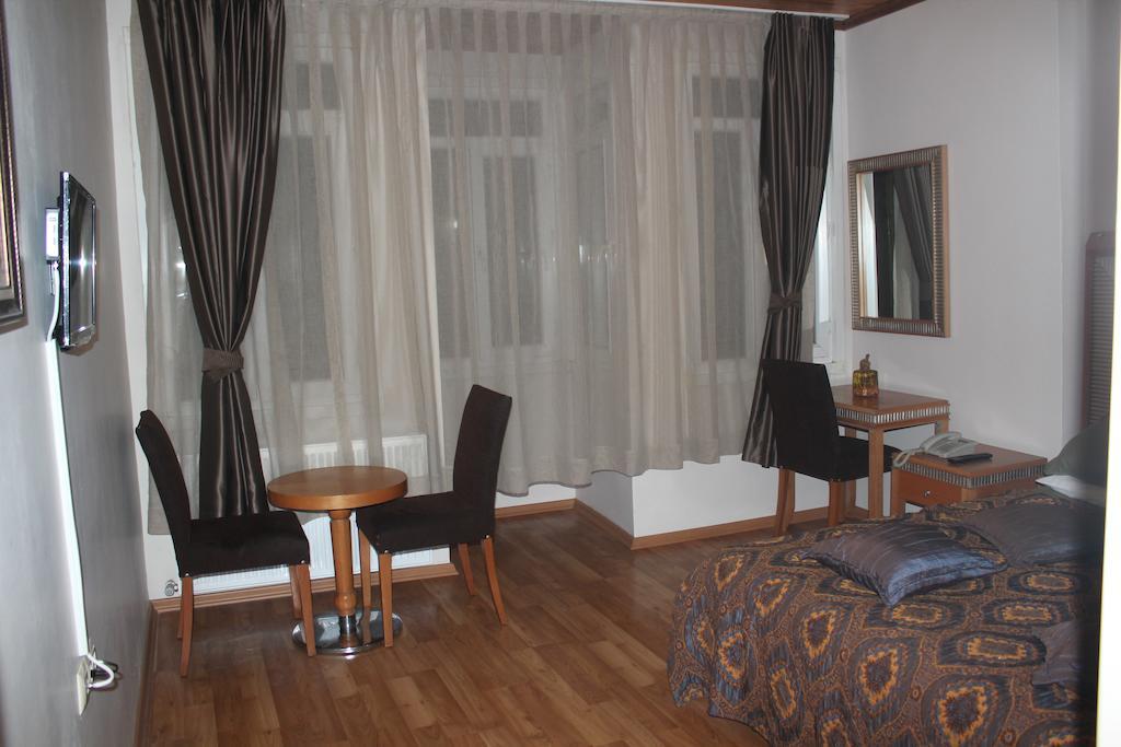 Herton Hotel Istanbul Exterior foto
